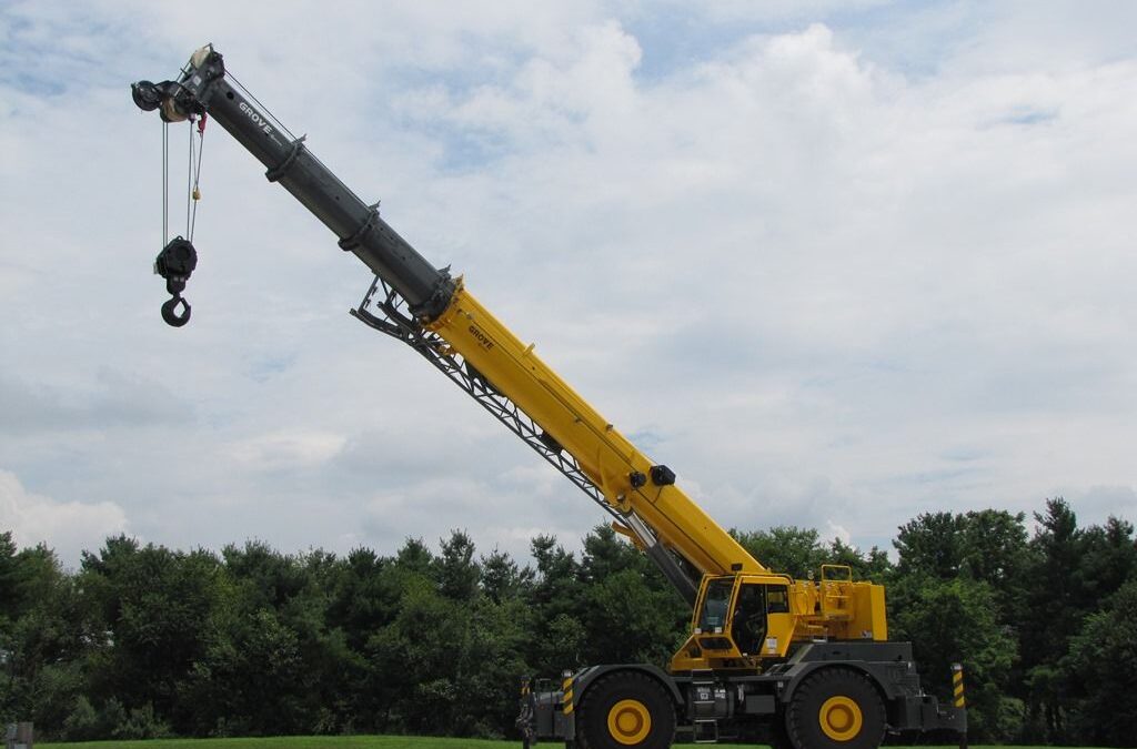 La Movilidad Inteligente: Cómo las Grúas Todoterreno Optimizan la Logística de Tu Proyecto